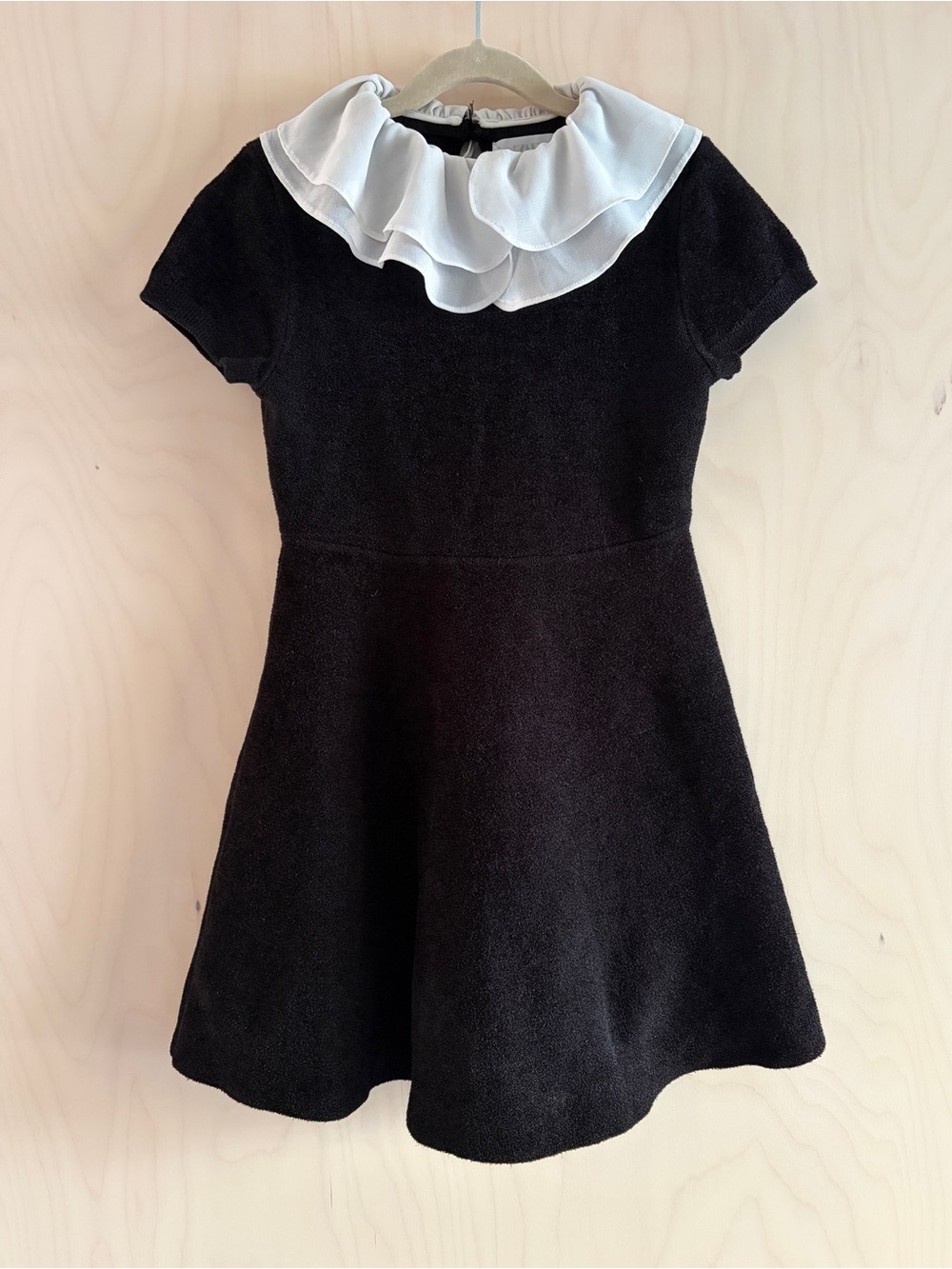 Zara Girls Black & White Collared Dress Size 9 year old Like New